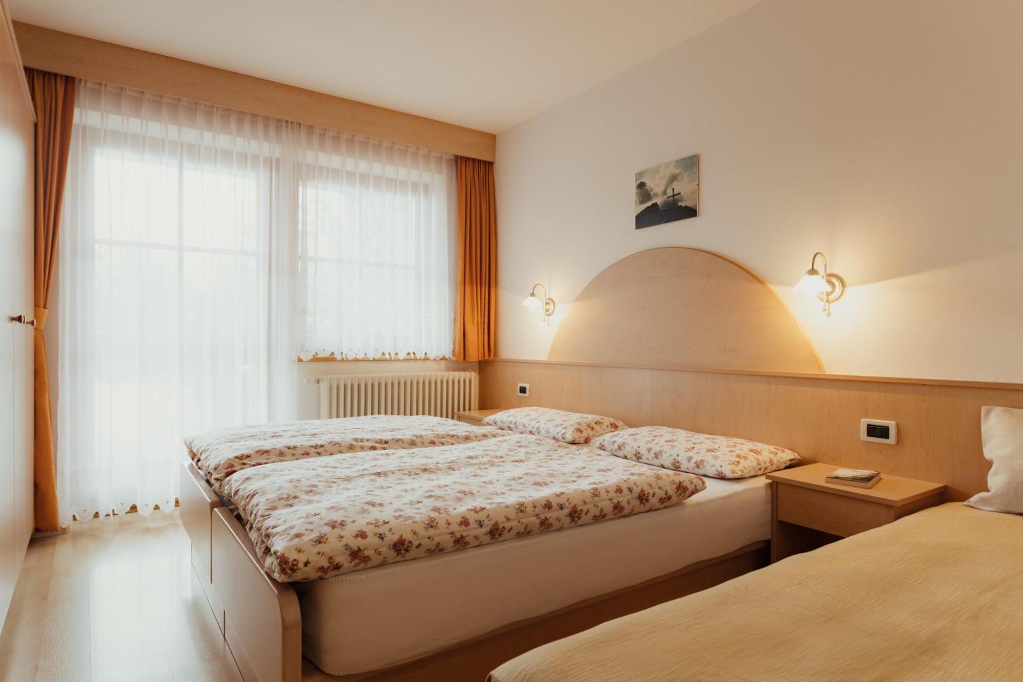 קולפוסקו Residence Costa Burjada מראה חיצוני תמונה